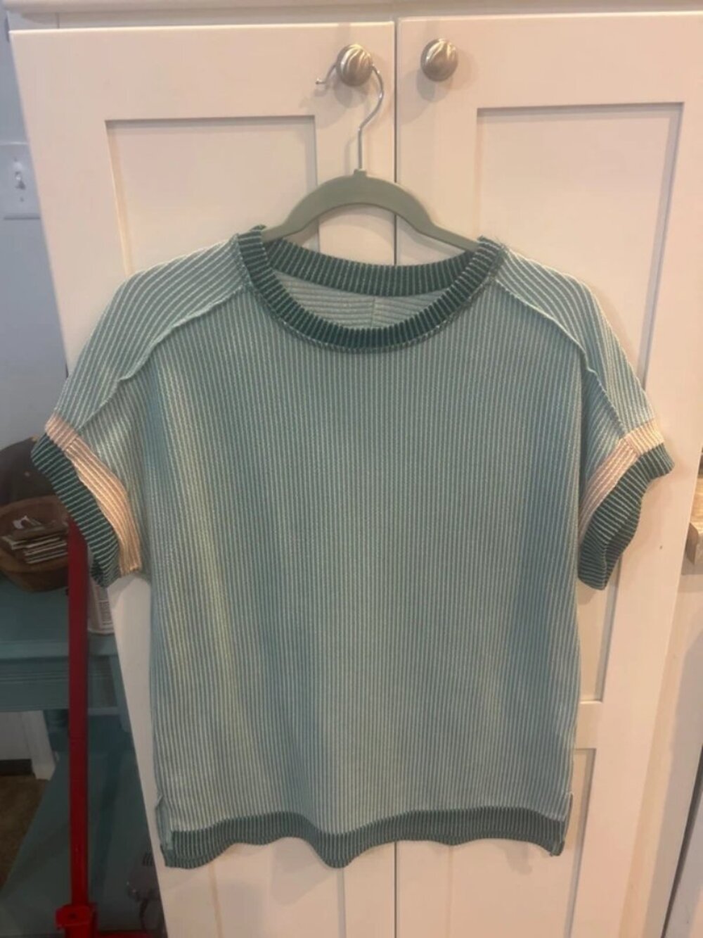 Women’s top size small